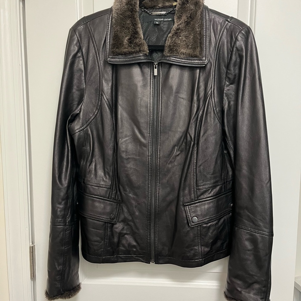 Wilson Leather Black Leather Jacket with Faux Fur Collar - Women’s XL